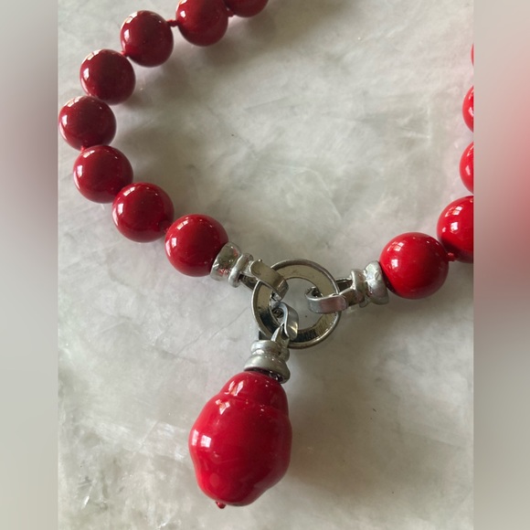 NEW 19” Red Bead & Crystal MAGNETIC Necklace with Drop EASY On & Off - Picture 7 of 9